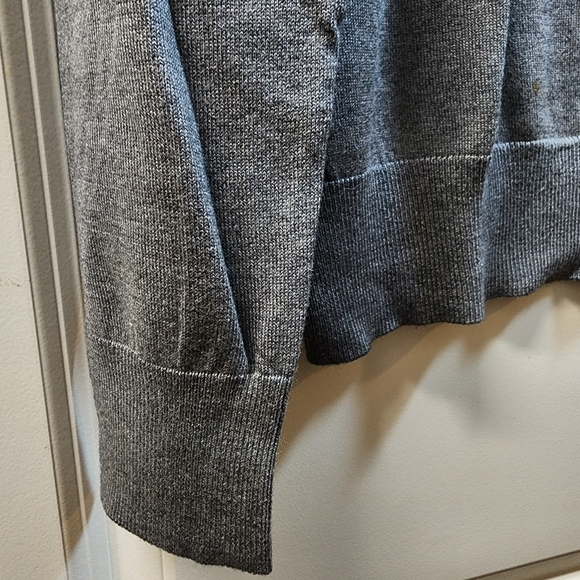 V Neck Sweater Banana Republic - Picture 3 of 4